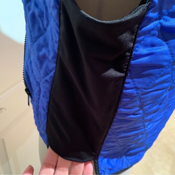 HYPERKEWL. NWT. Cooling Fabric Vest. Blue. Size XS. - Picture 4 of 9